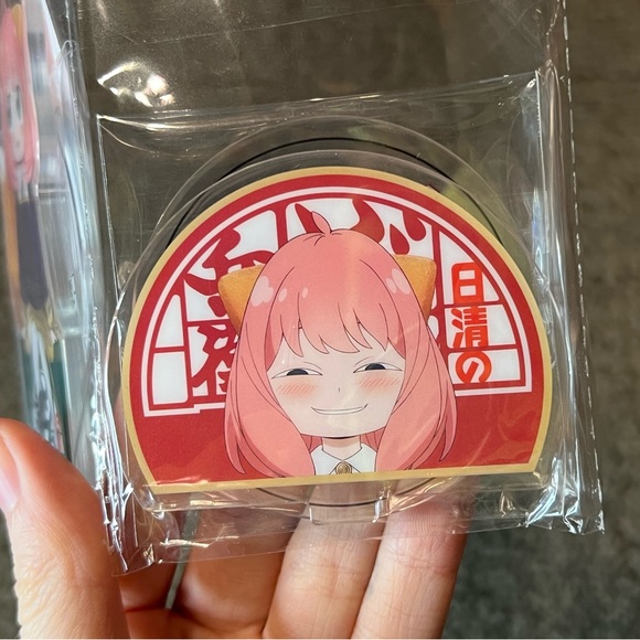 Spy x Family CODE: White x Nissin Donbei Collaboration Anya Acrylic Figure Set - Picture 4 of 12